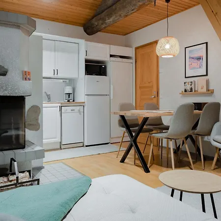 Lilla Loimu, 2 Skipasses Ruka-pyhae Included, Skibus Doorstep 鲁卡